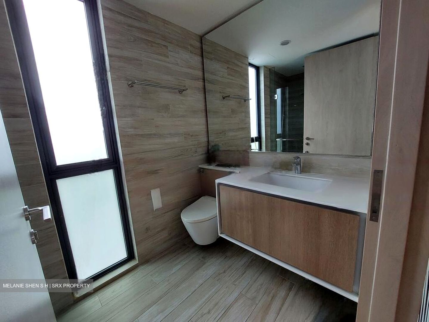 J Gateway (D22), Condominium #458589771